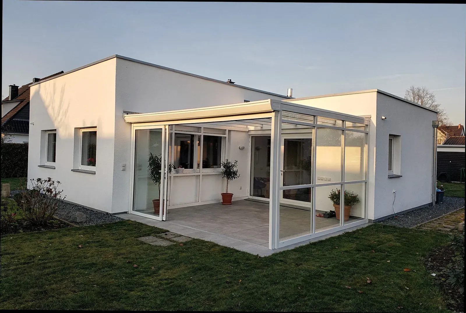 Terrasse zum Wintergarten in Köln
